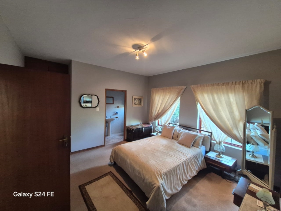 5 Bedroom Property for Sale in Cashan North West